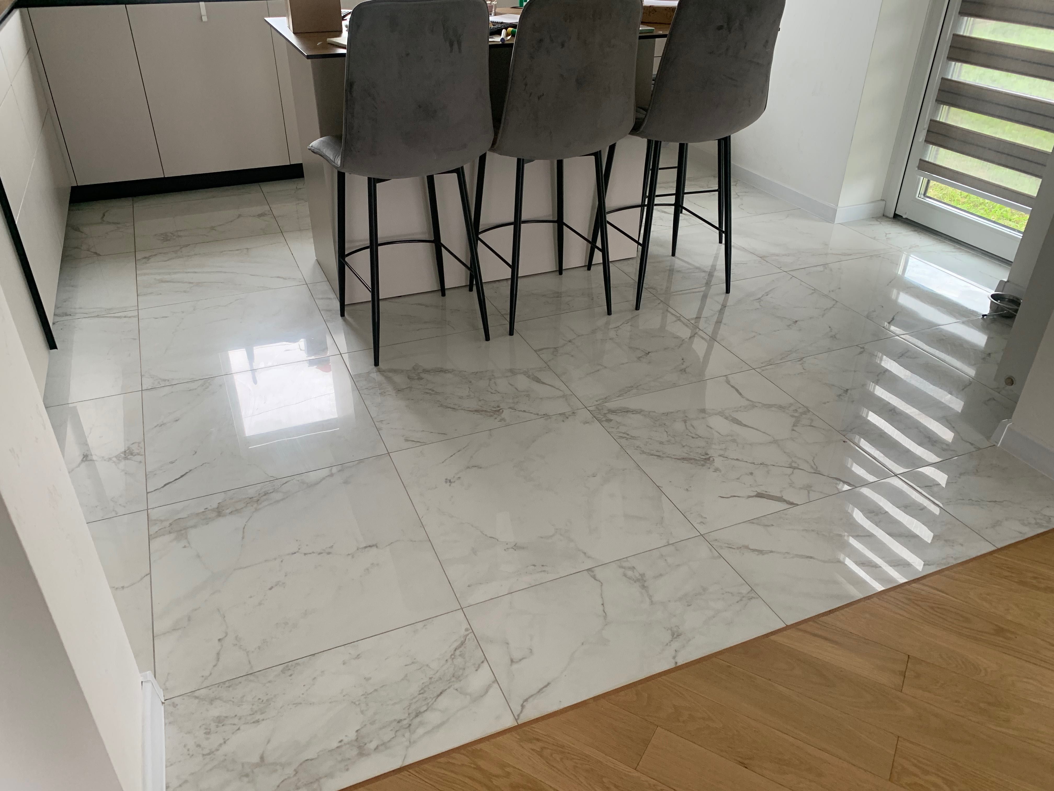 Плитка 5 м2 Іспанія, глянсова Pamesa Luni Leviglass 60x60 blanco