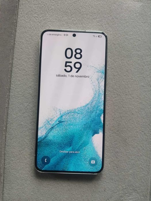 Samsung galaxy S22 8/256