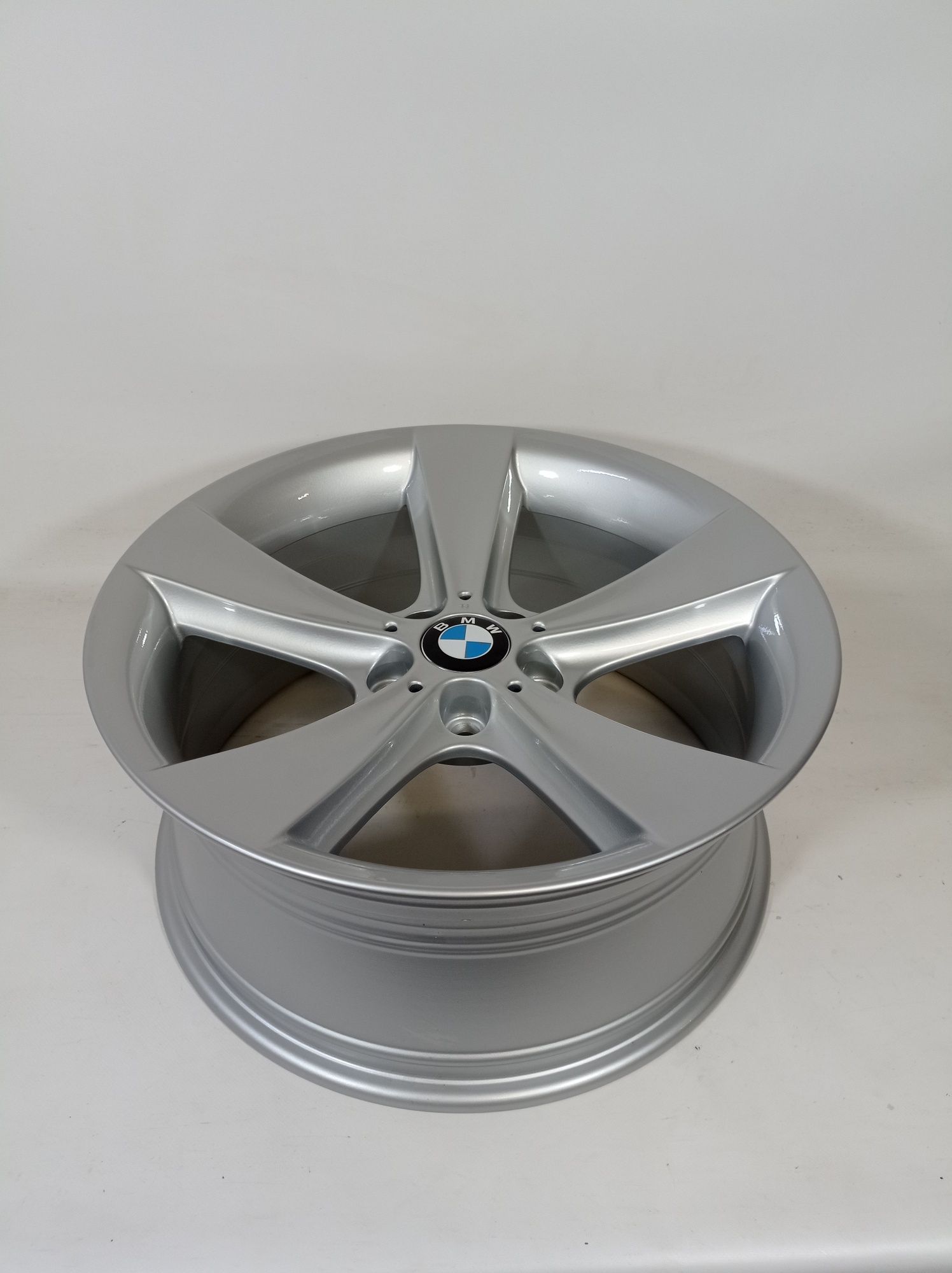 Styling 128 orginał. 19"8,5j et18. Bmw e60 e61 banany idealne