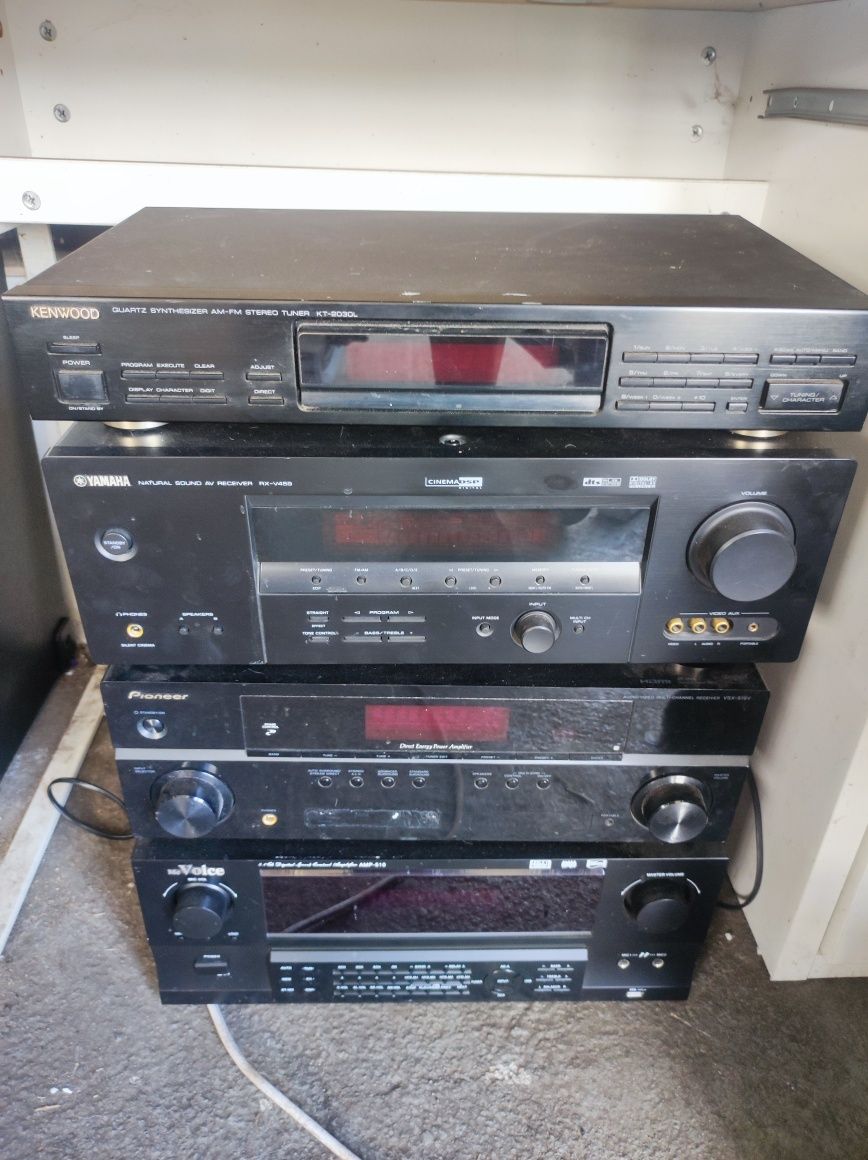 Amplituner JVC ok