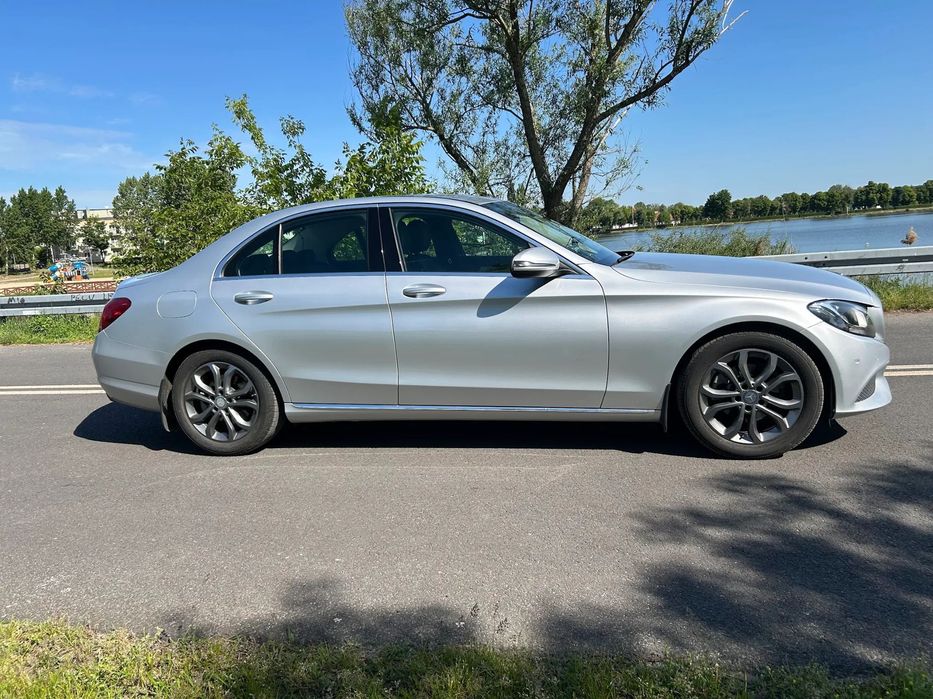 Mercedes-Benz Klasa C Mercedes-Benz C 200D Avantgarde Comand