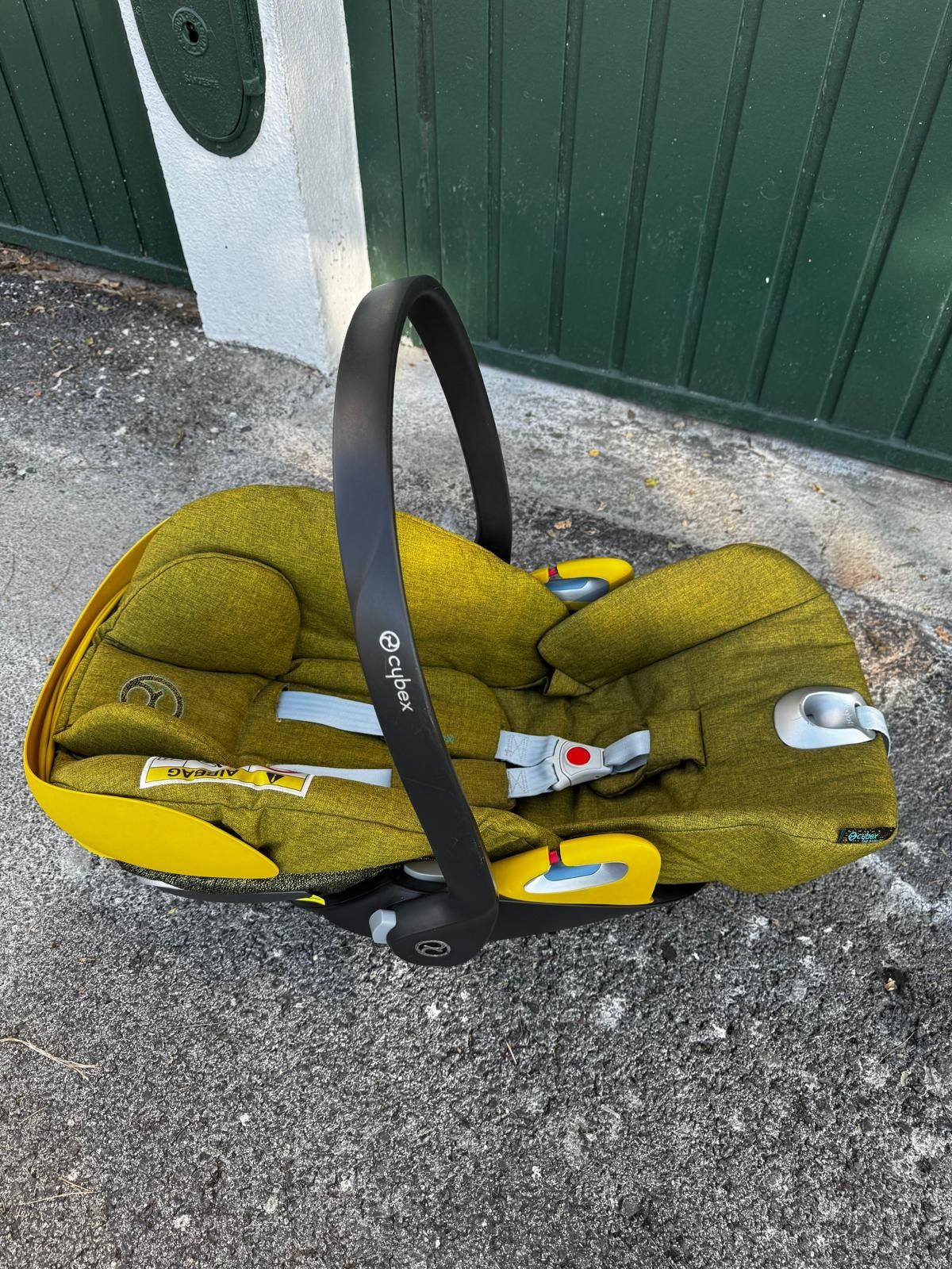 !! Ovo Cybex CloudZ i-Size Yellow Mustard Plus: Modelo premium!!!