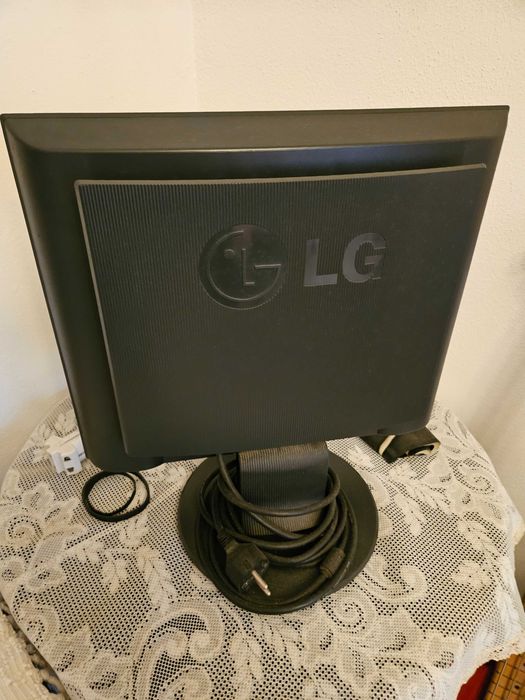 Monitor 17” LG Flatron L1730S