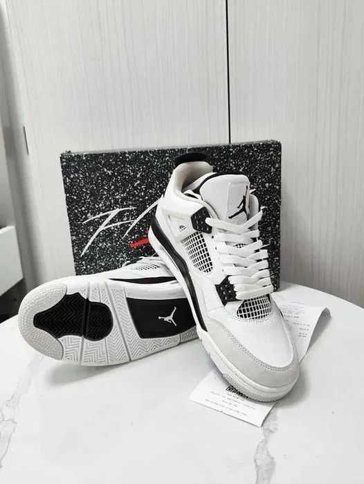 Buty meskie Mokasyny Jordan_4_Retro_Military_Black R.43