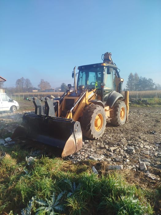 Koparko-ładowarka CASE 695 4CX