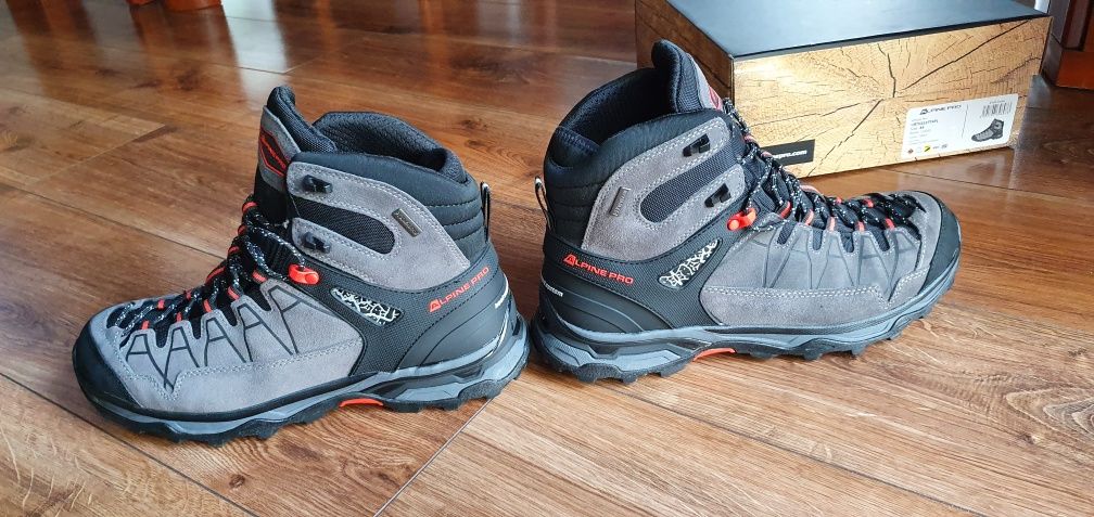 Buty  trekkingowe alpine pro  44