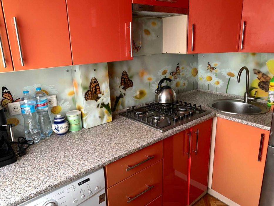 Продаж 2-кімнатної квартири, Анголенко (213-196-039)