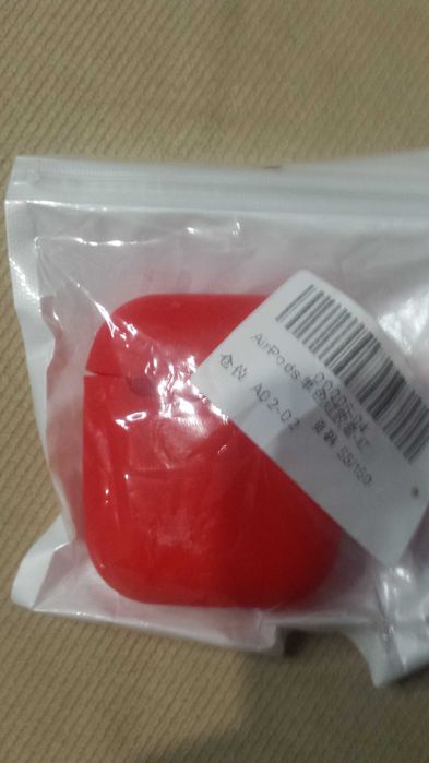 Чехлы для наушников, кейсов...