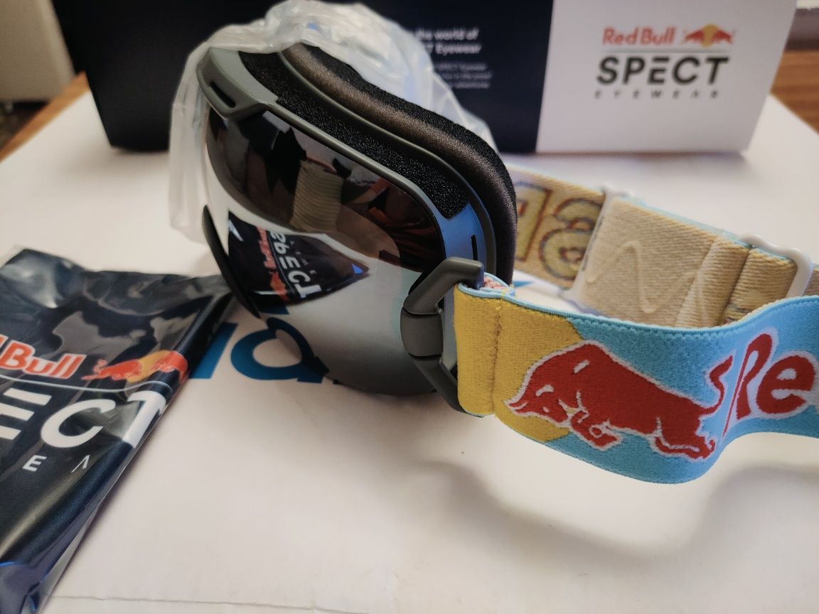 Nowe gogle narciarskie Red Bull Spect poc oakley giro narty snowboard