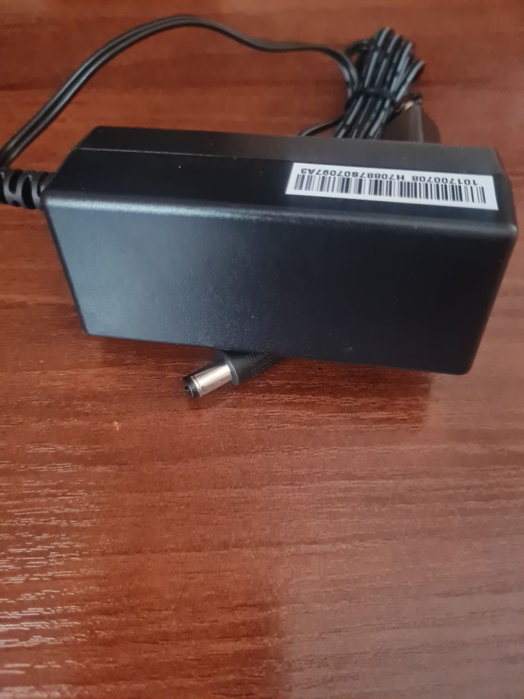 Блок живлення 12v