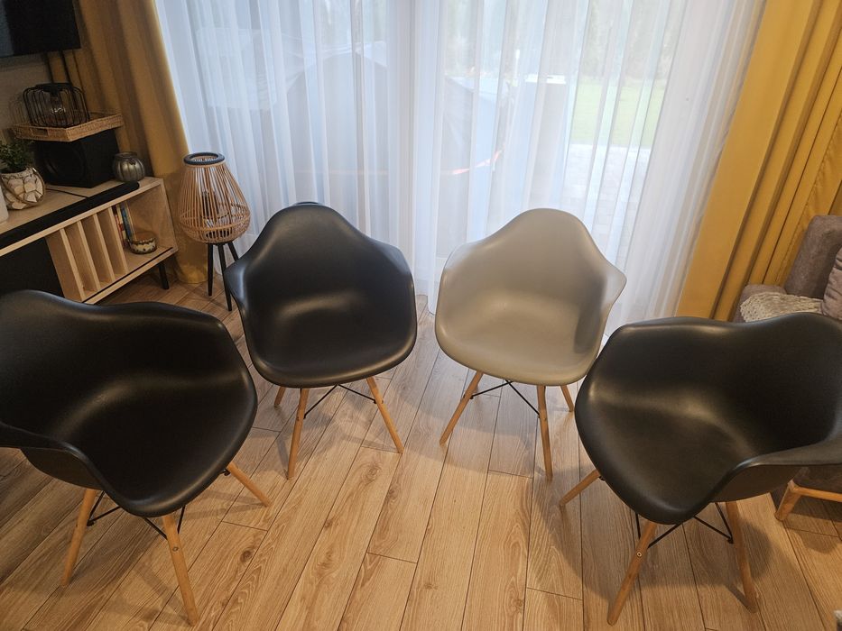 Sprzedam krzesła 4szt. za 110 zł