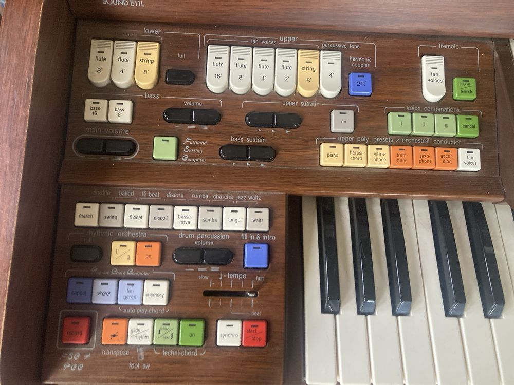 Vendo piano techenics mod sx-E11L