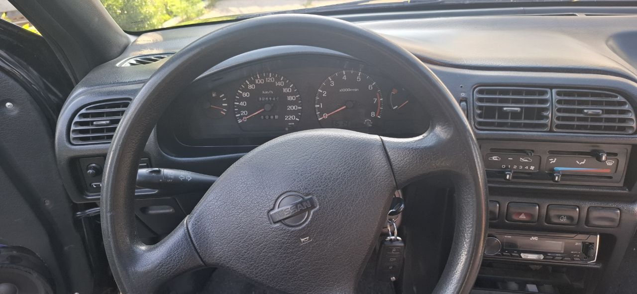 Nissan Sanny n14