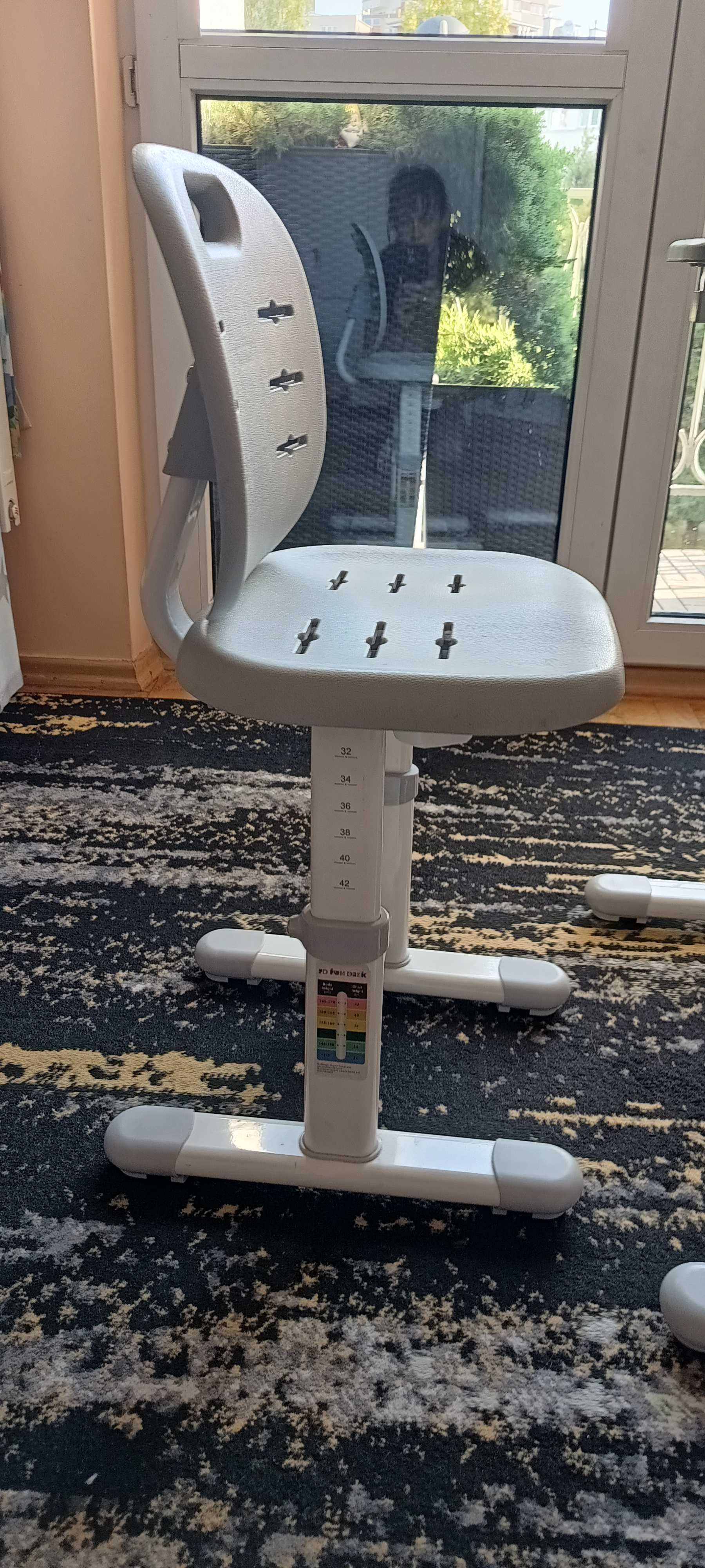 Biurko + krzesło Fun desk używane