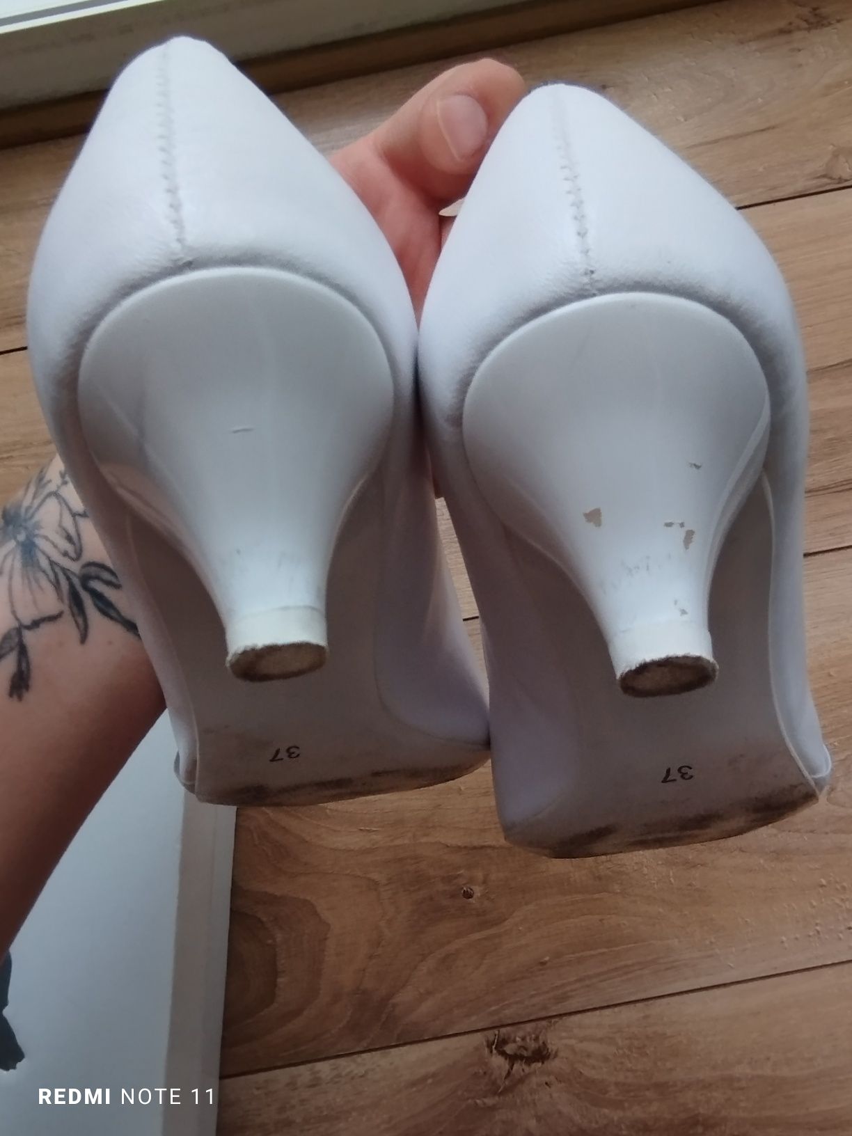 Buty ślubne 37 kribut
