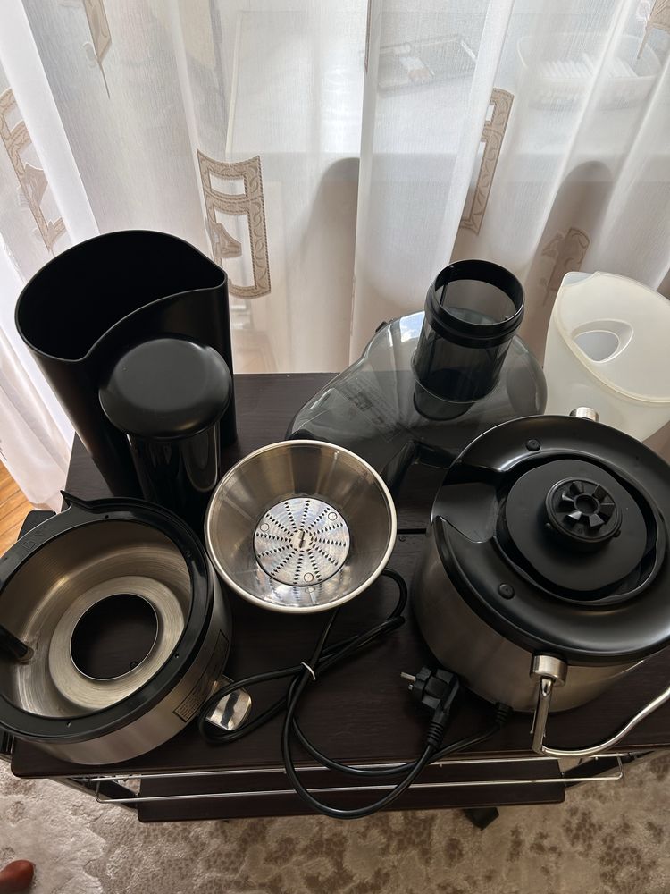 Соковижималка Dex DJU80SA-1