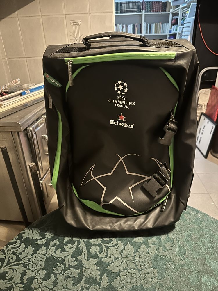 Mochila heineken champions league