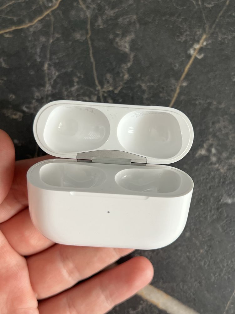 Кейс Airpods Pro 2