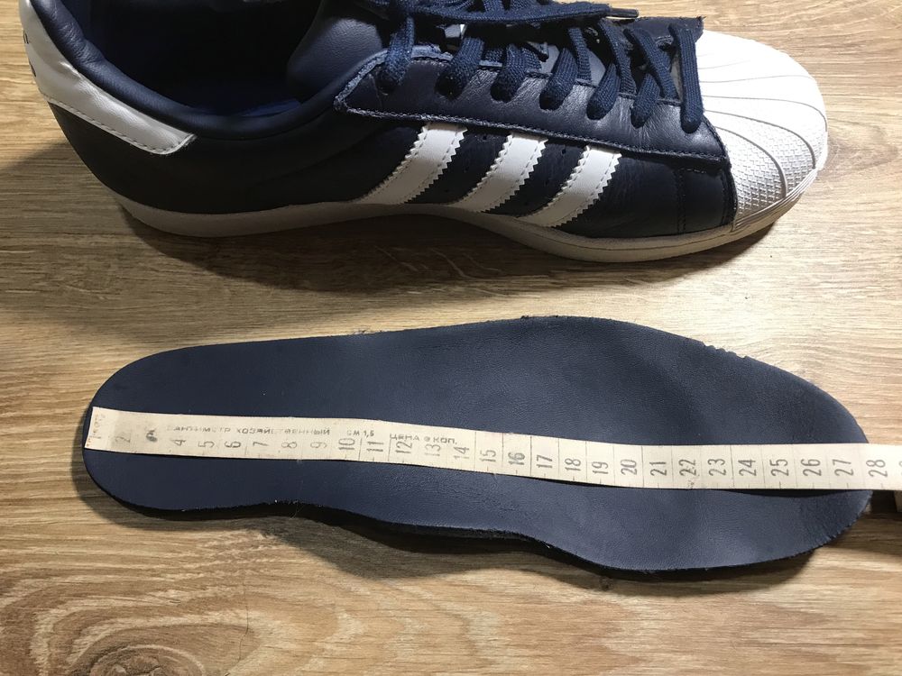 Чоловічі кросівки Adidas superstar  Розмір 42(27 см.)