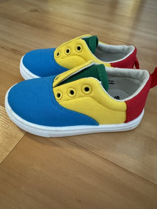 Nowe trampki rozmiar 22