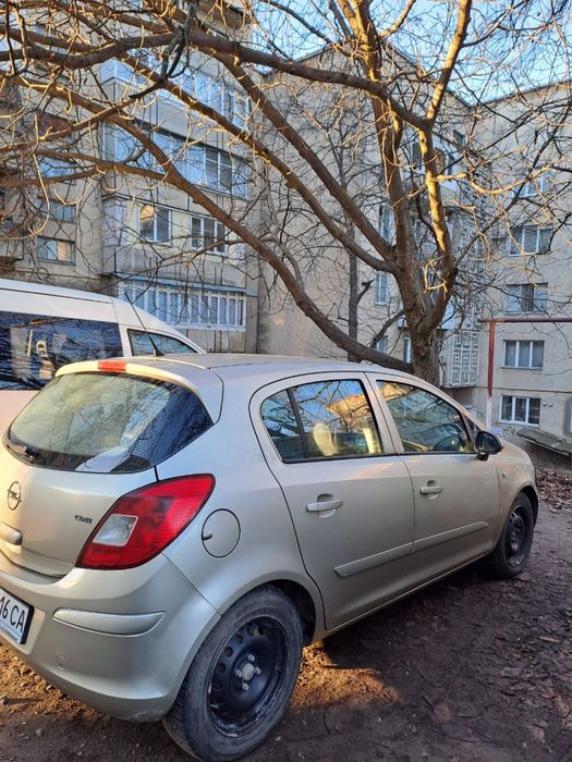 Продаж автомобіля Opel corsa