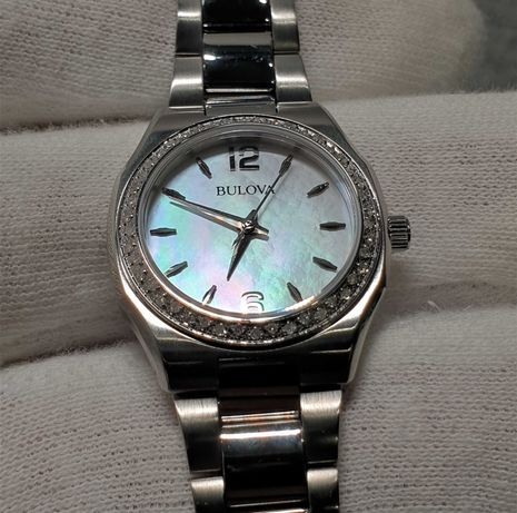 Жіночий годинник Bulova 96R199 Sapphire з діамантами новий