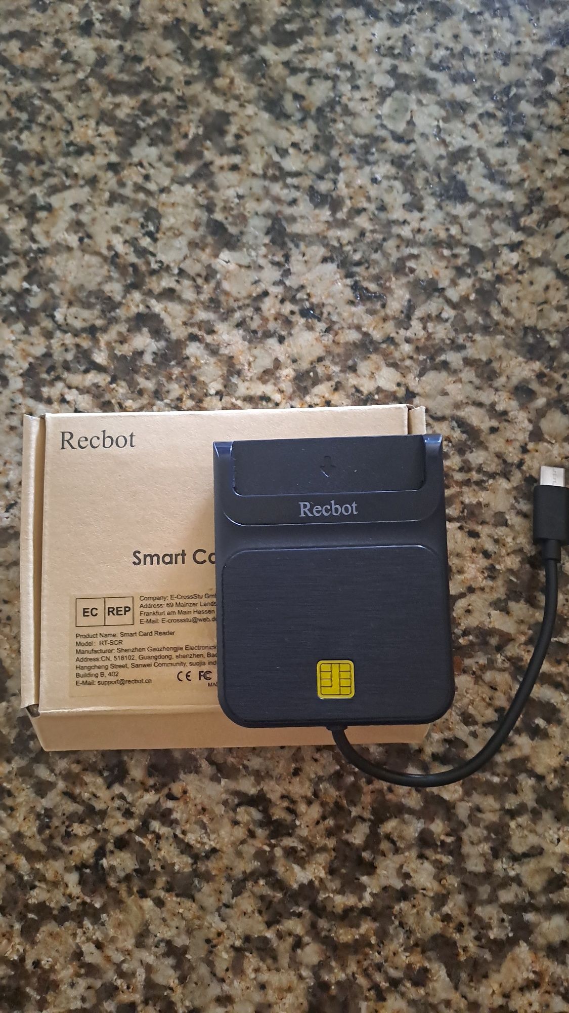 Leitor de Cartões Inteligentes (Smart Card Reader) – Recbot

Vendo lei
