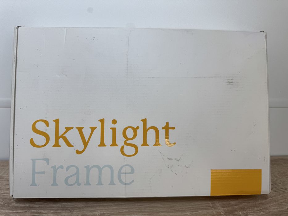 Цифрова фоторамка Skylight Frame 100-FRM | Нова в плівках | 1900 грн