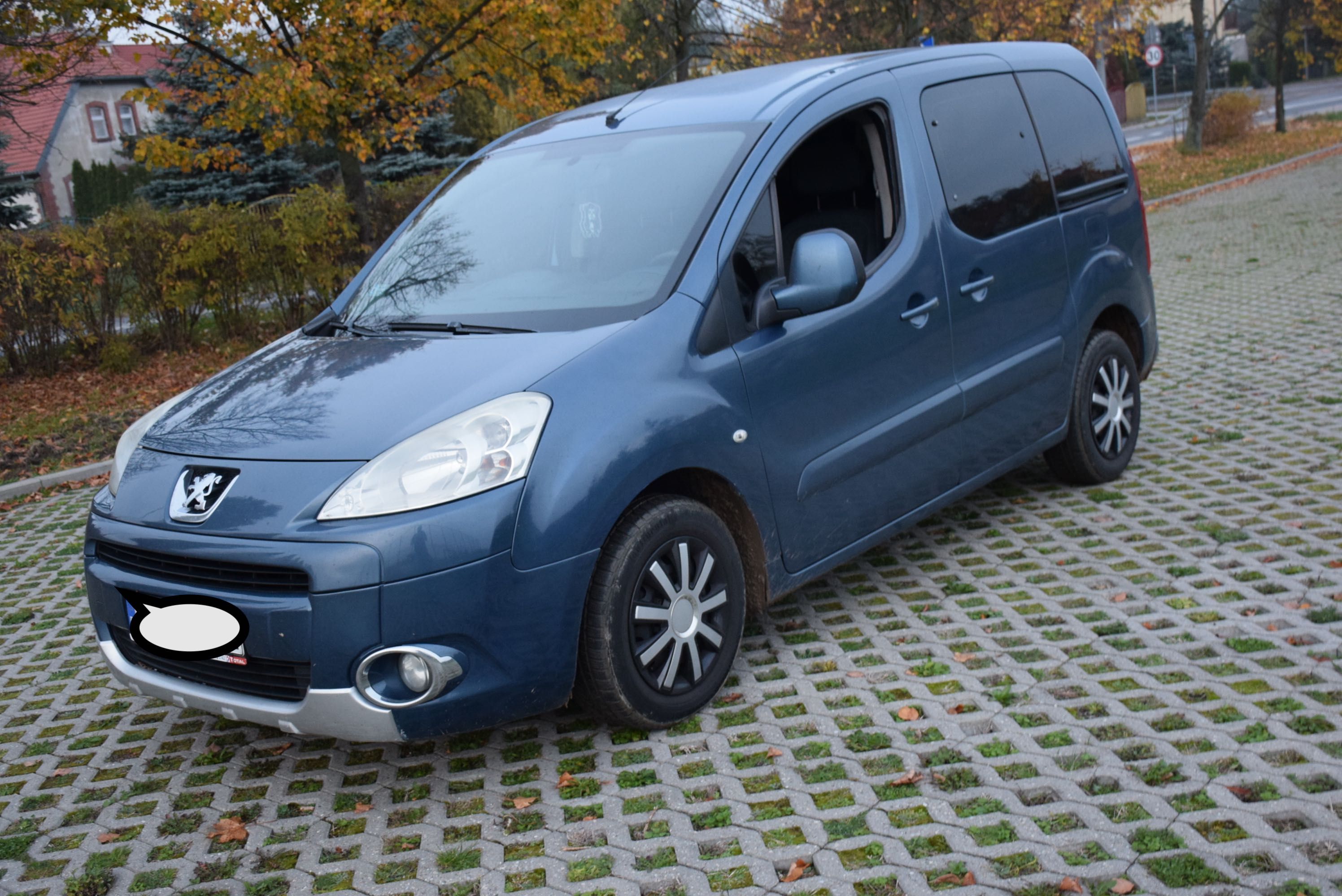 Citroen Berlingo WYNAJEM samochodów wypożyczalnia aut RENT A CAR