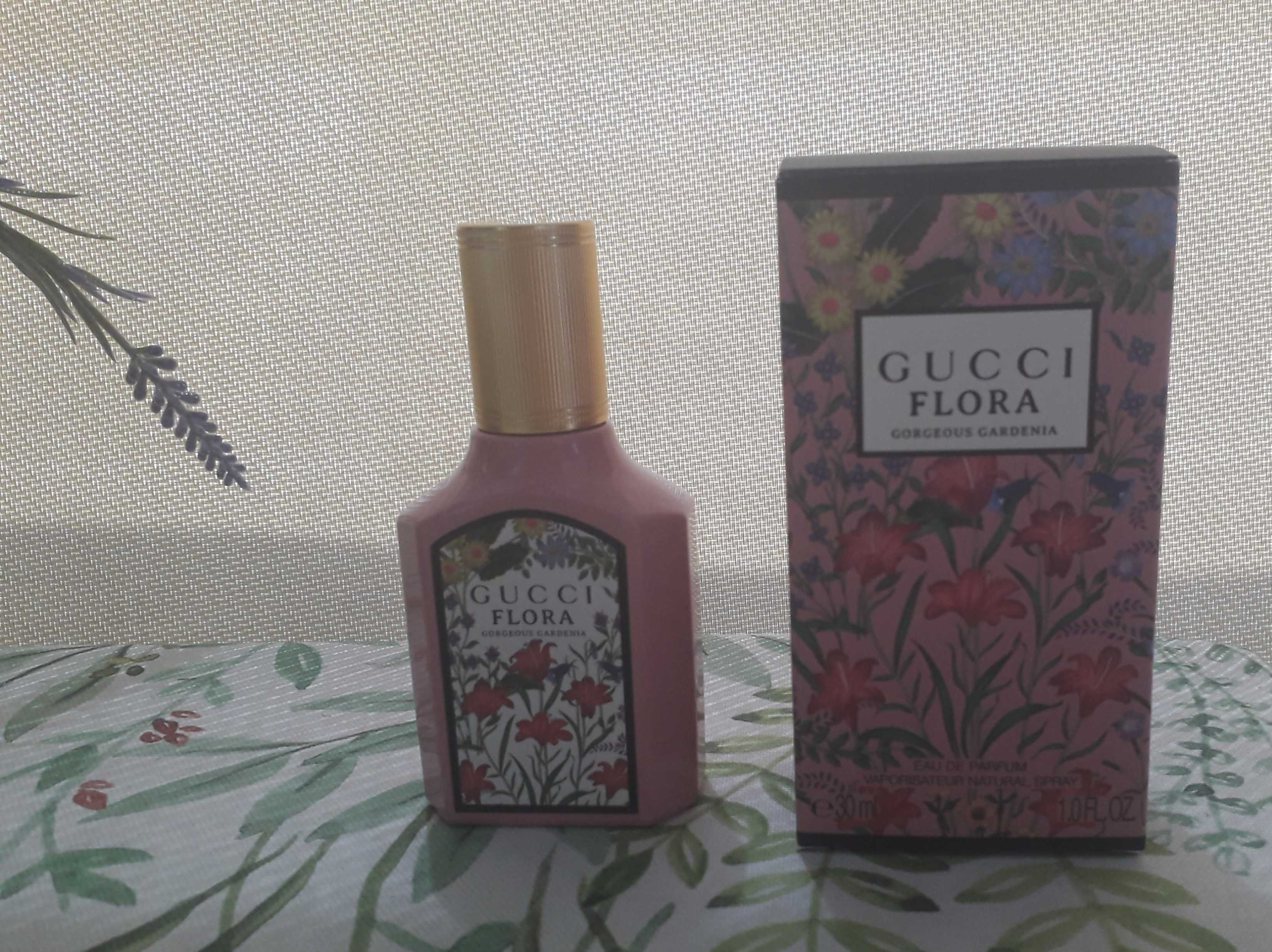 Gucci Flora como novo