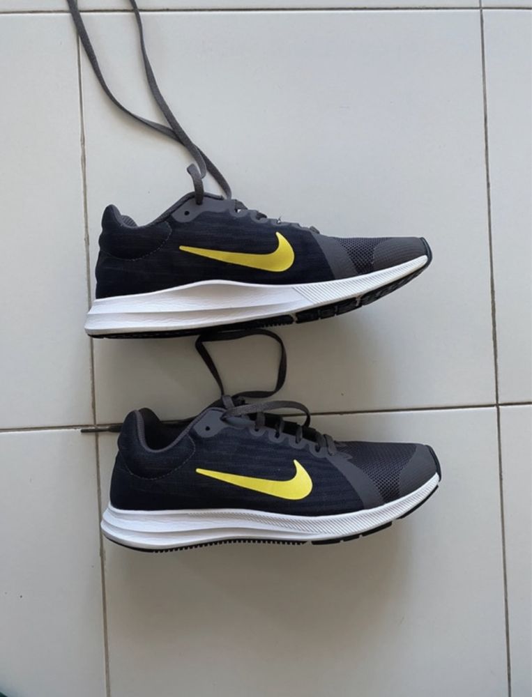 Sapatilhas Nike Downshifter 8 tam 36,5