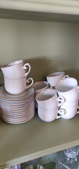 12 Chávenas porcelana batalha