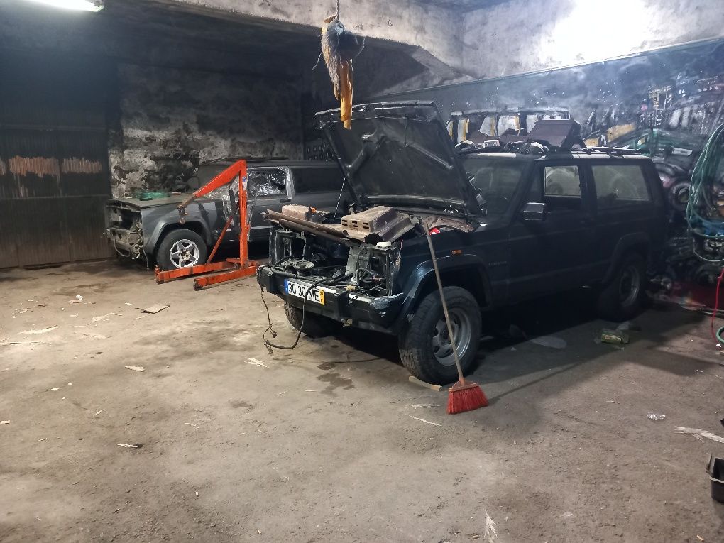 Jeep cherokee xj de 3 portas 2.1 para pecas