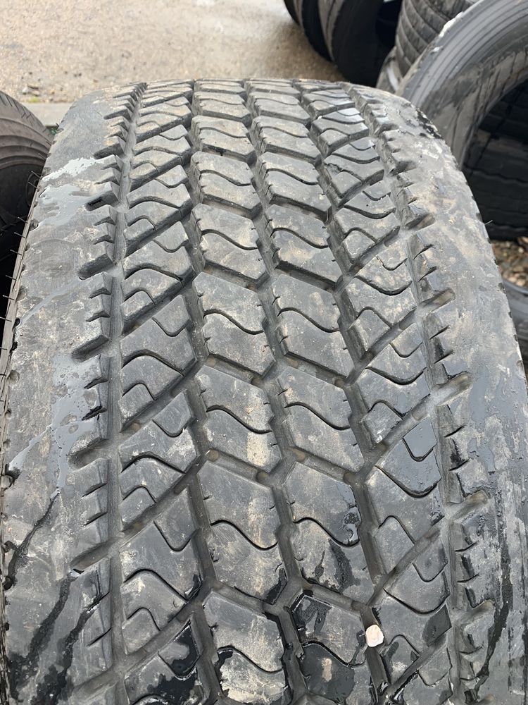 385/55/22,5 Goodyear Ultra Grip Max S - bez napraw