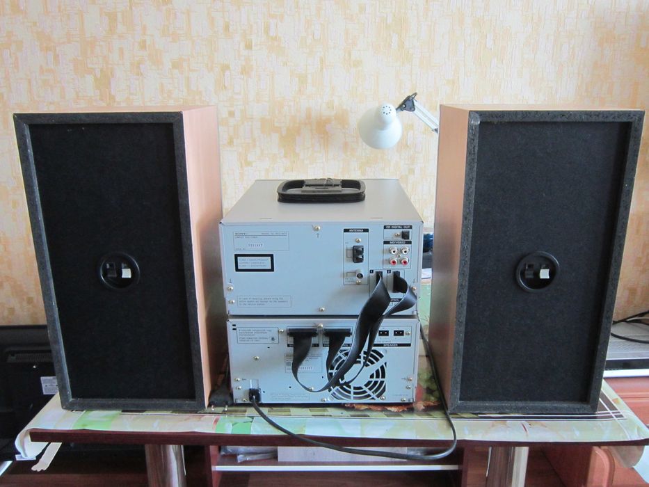 Sony MHC-WZ5 mini Hi-Fi system