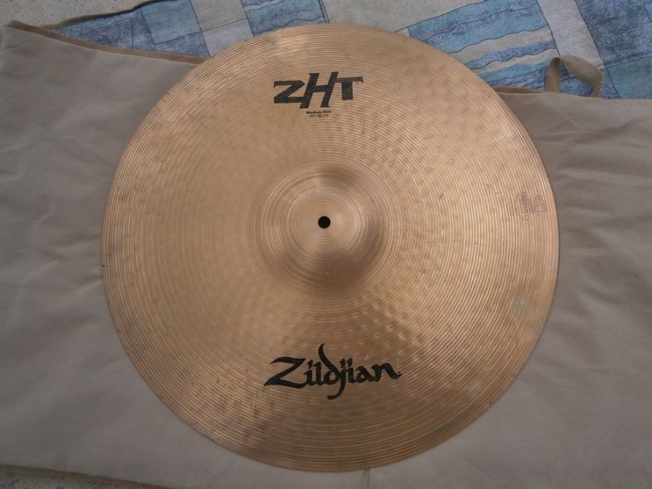 Zildjian ZHT 20'' medium ride brąz B12