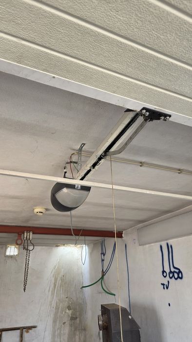 Portao Seccionado de Garagem + Motor