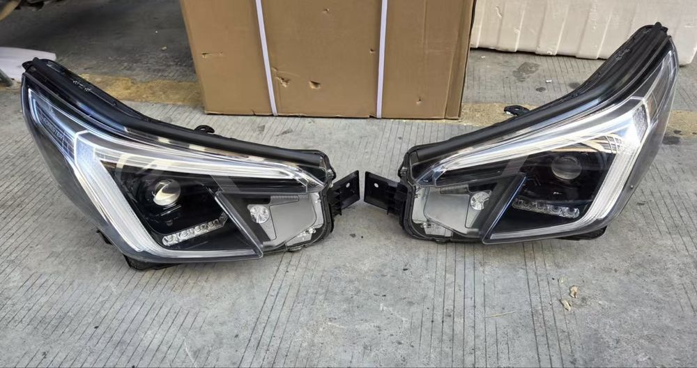 Фара Subaru Forester SK S14 2022+  adaptive LED ЕВРОПА