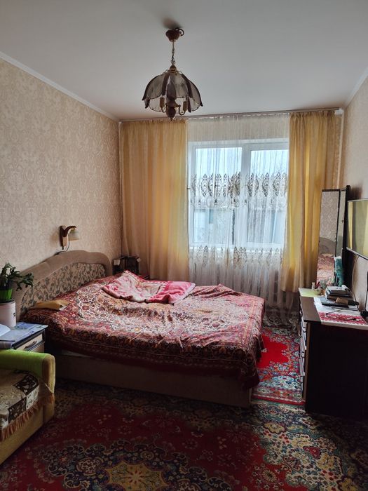 Продаю будинок.Немішаєво.Торг! Терміново!