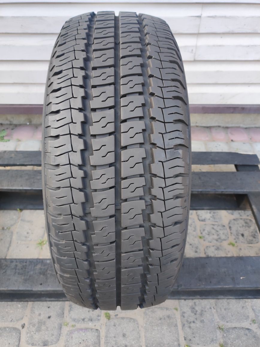 215.65.15c jedna opona Kormoran Vanpro b2 Van dot 2020