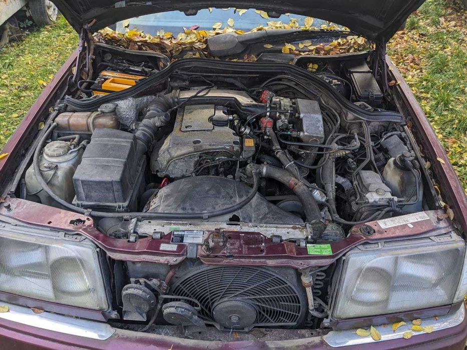 Mercedes - Benz W 124 універсал Мерседес 124 газ бензин автомат