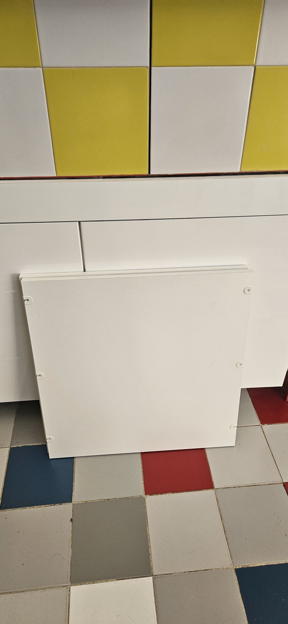 Prateleiras UTRUSTA IKEA
