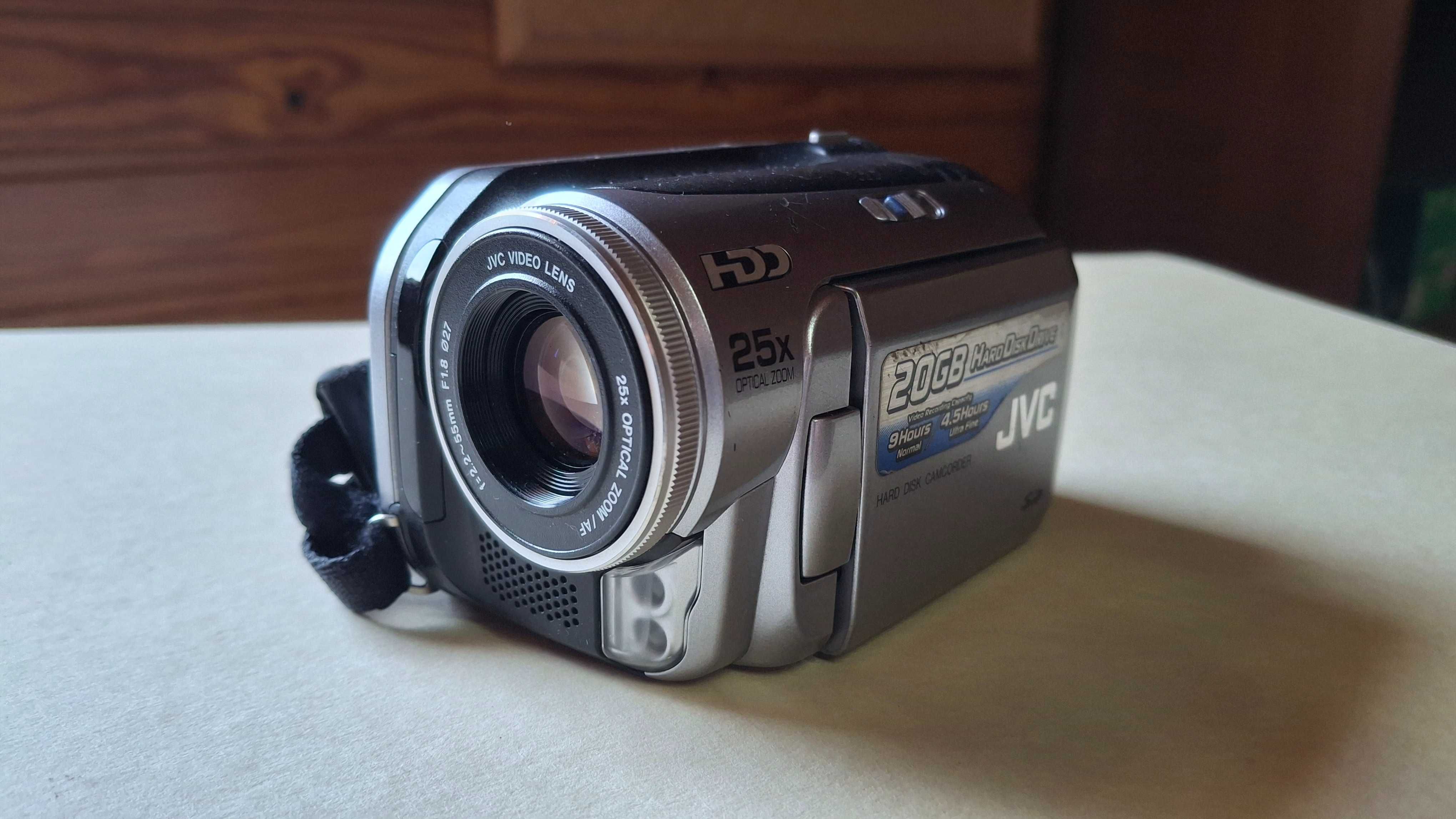 Câmara Filmar JVC GZ-MG20E