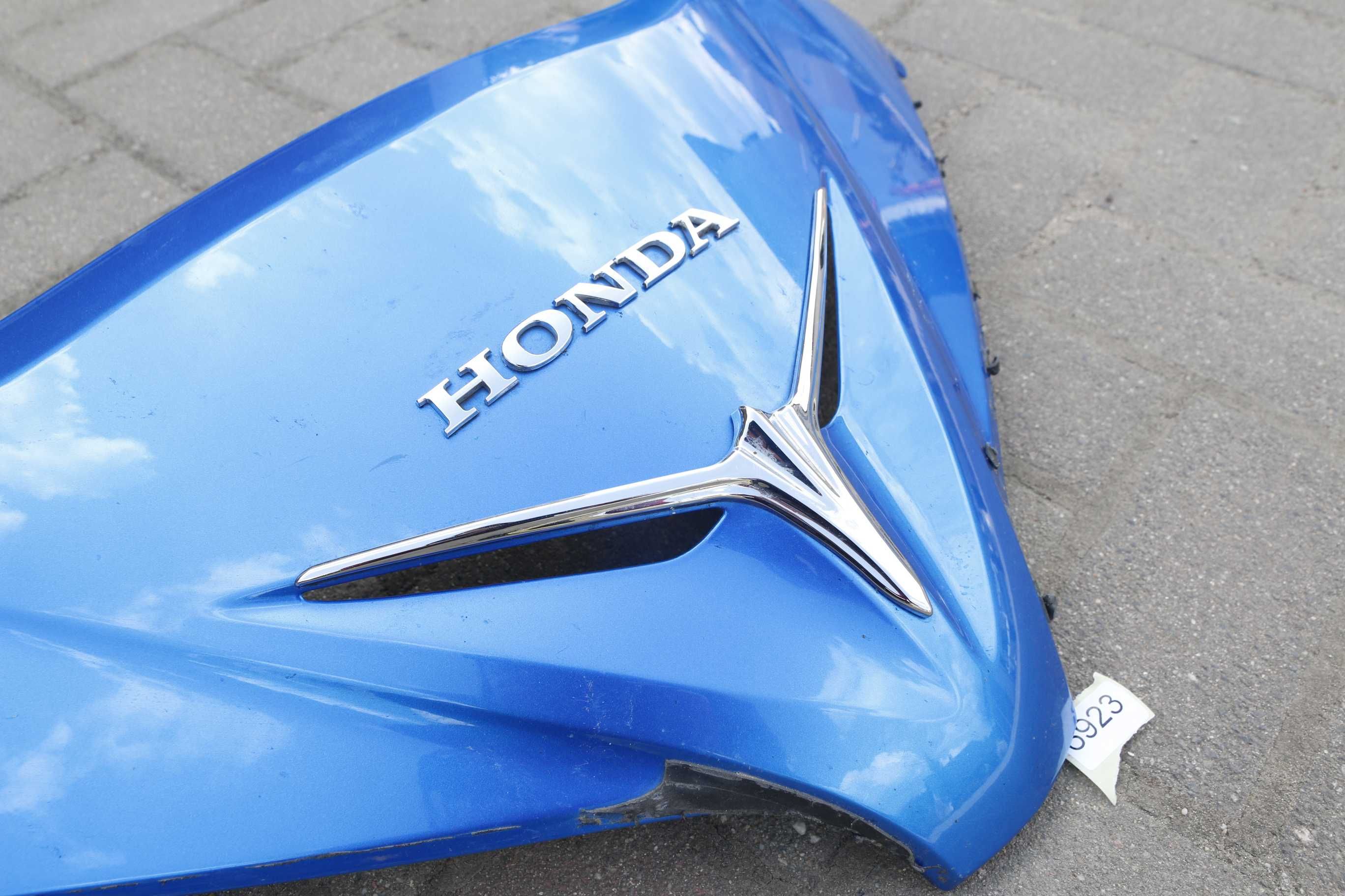 6923 Czasza, podszybie, owiewka, przód 12-17 Honda Goldwing GL1800