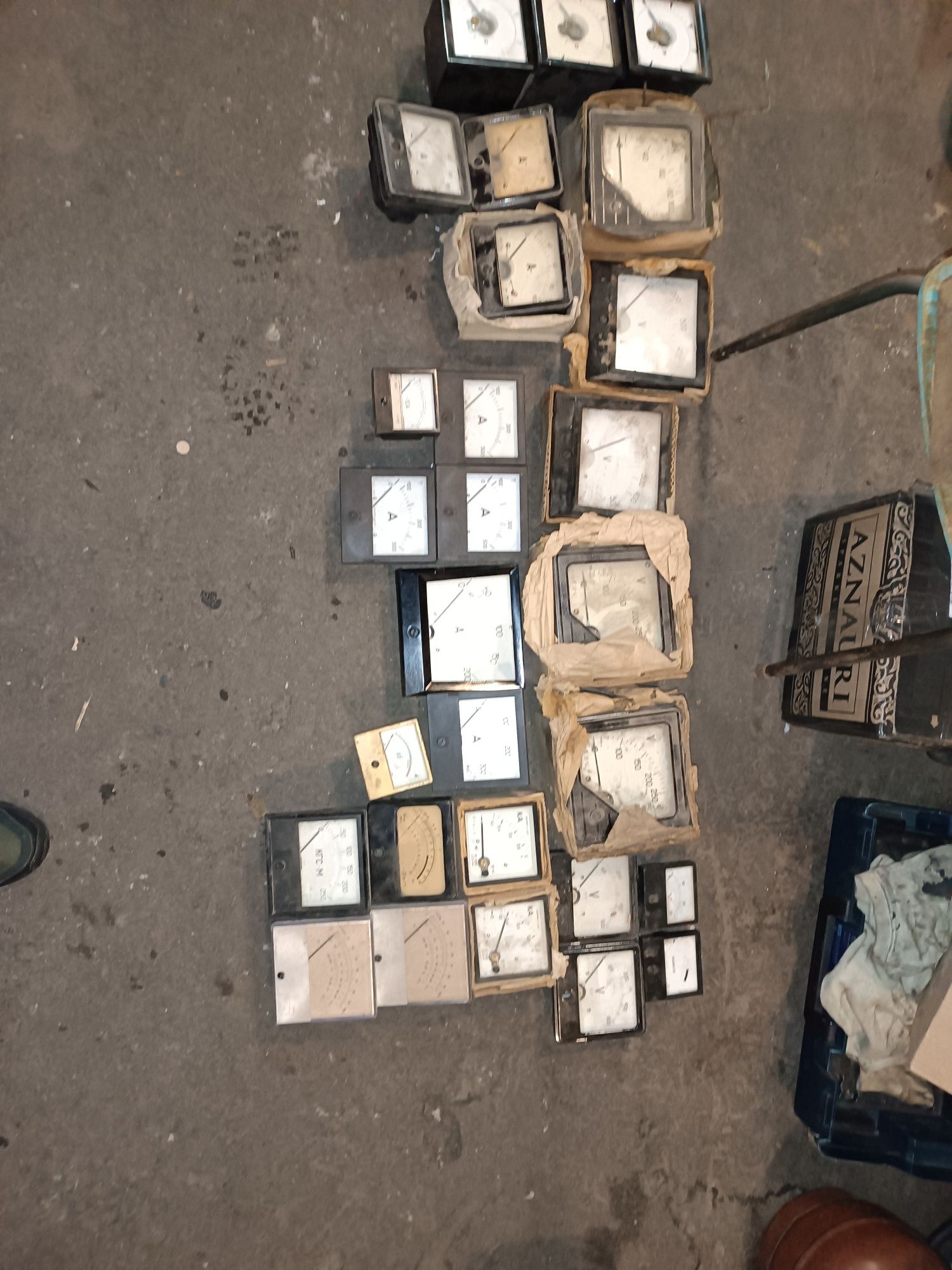 Продам контрольно-измерительные приборы