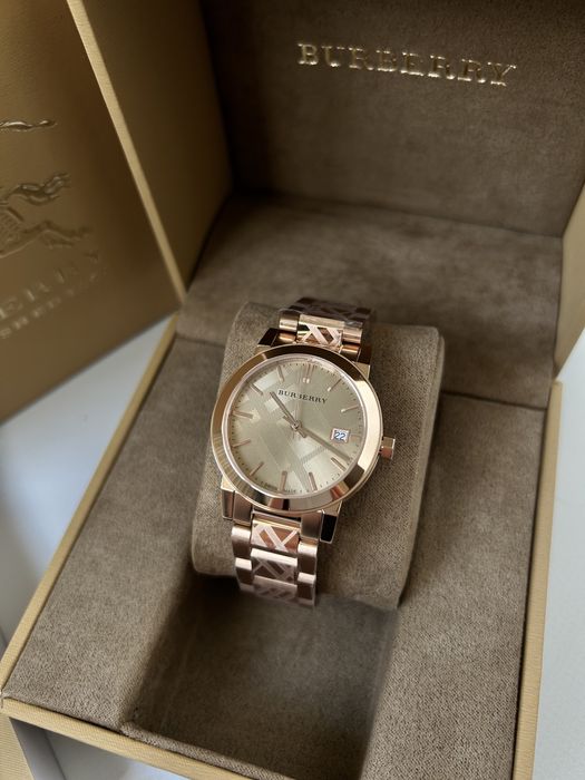 Годинник bu9235 bu9146 та bu9039