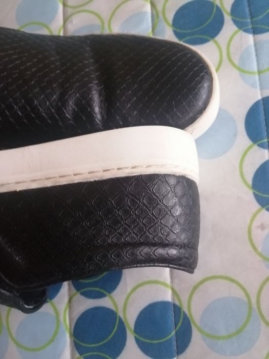 Sapatos Homem 40 Mango como novos