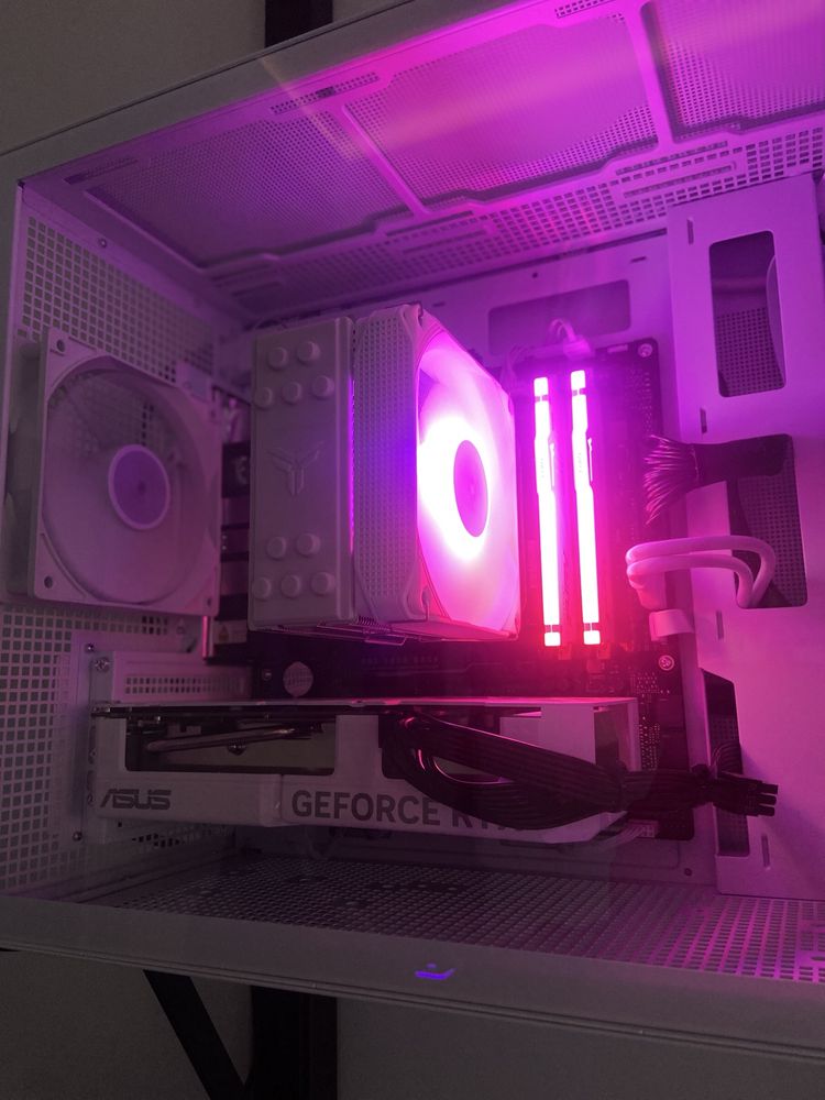 Sprzedam kartę graficzną ASUS GeForce RTX 4060