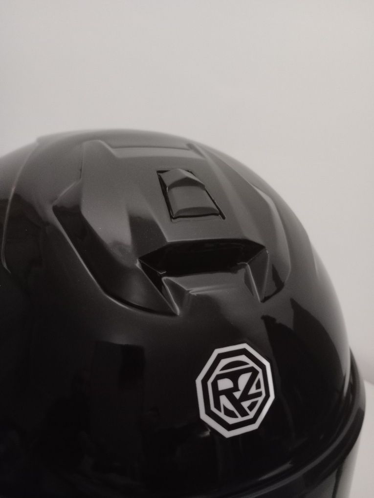Capacete de moto NOVO