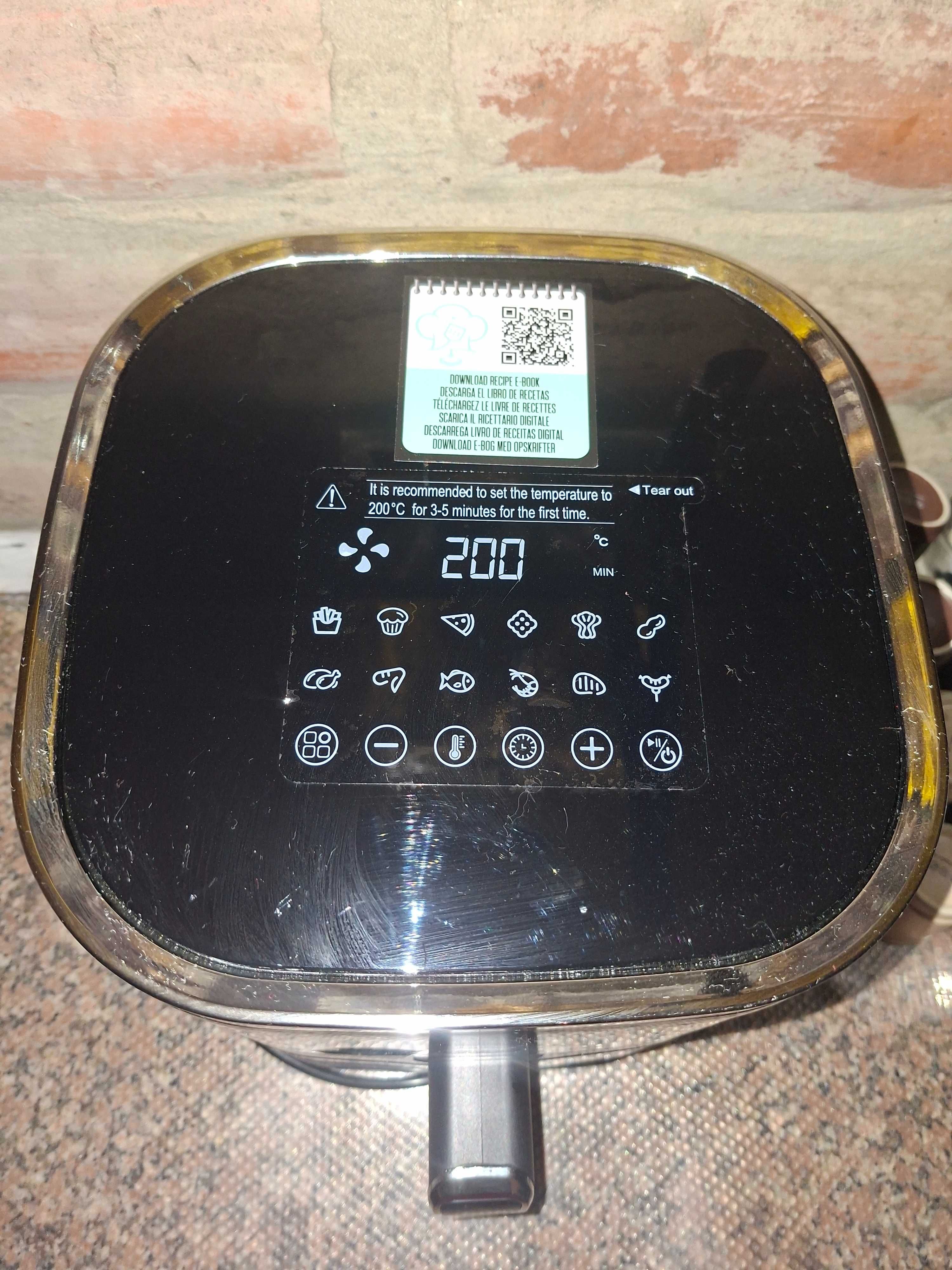 Friitadeira sem oleo nova nunca usada hoje 55€